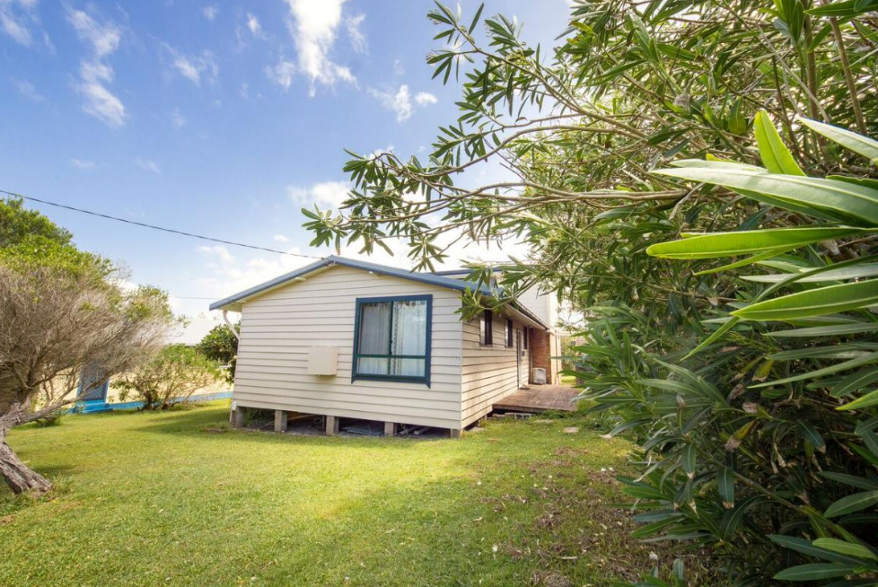 Escape to Riverside Serenity: Your Sandon River Accommodation